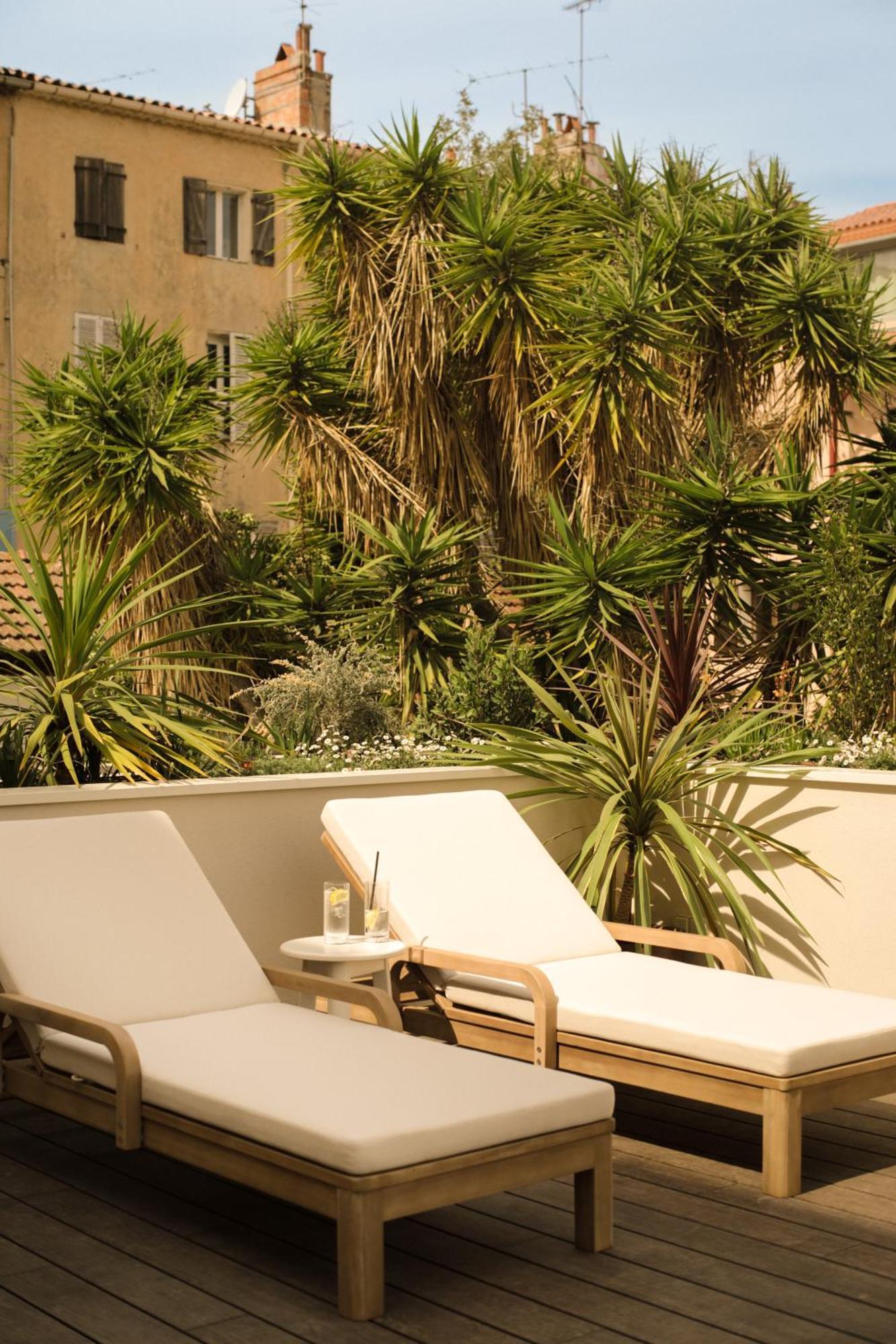 Hotel Lilou Hyères Exteriér fotografie