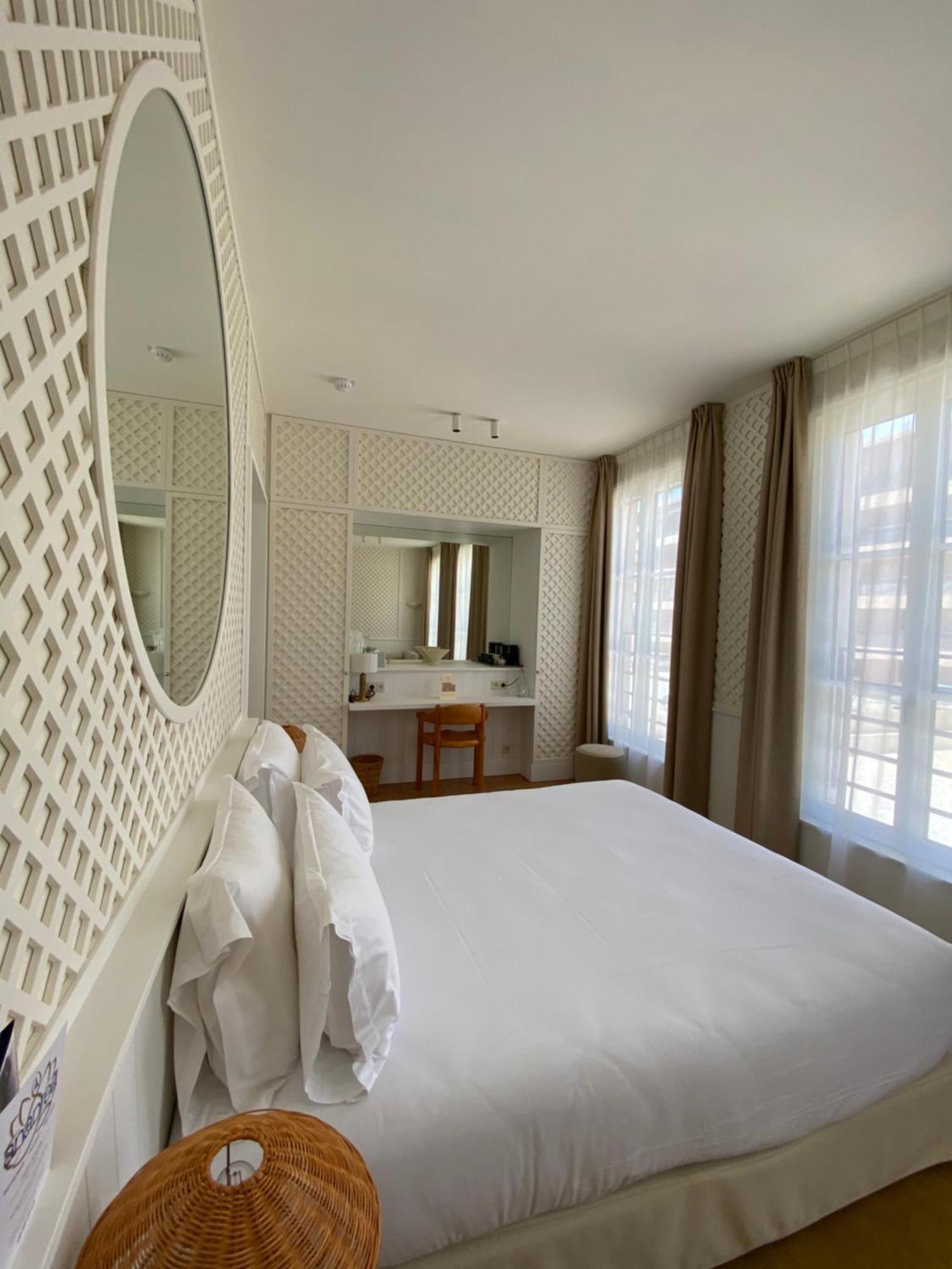 Hotel Lilou Hyères Exteriér fotografie